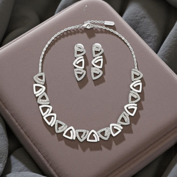 TriAura Diamond Necklace Set